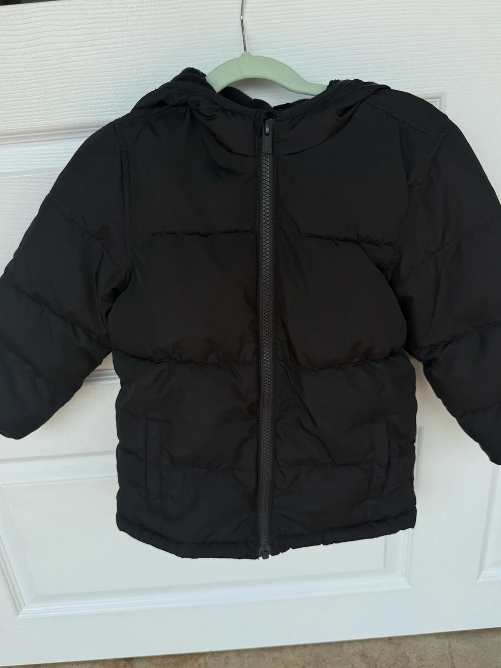 Old Navy Black Kids Puffer Jacket with Hood-5T